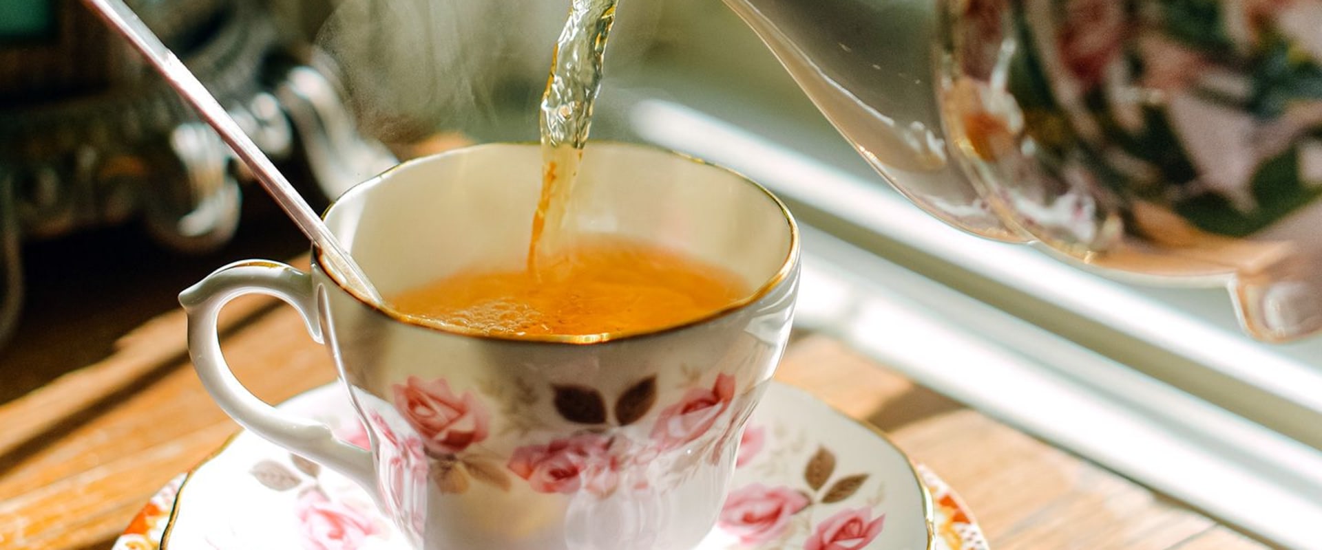 Herbal Teas for Immune Health: Natural Remedies for Prevention of Herpes Lips